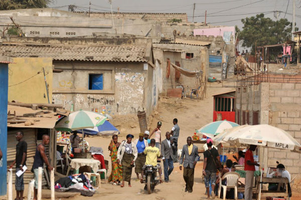 Wall-Street-Luanda
