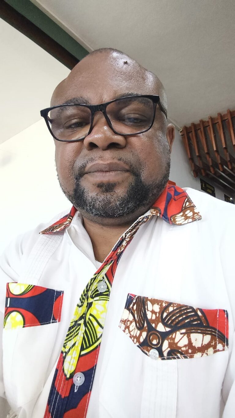 ALCIDES ADELINOO